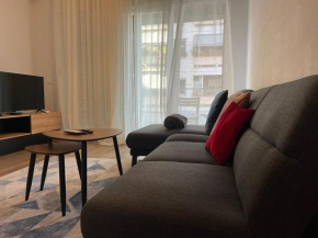 Enjoy Travel Cozy One bedroom Central Tirana